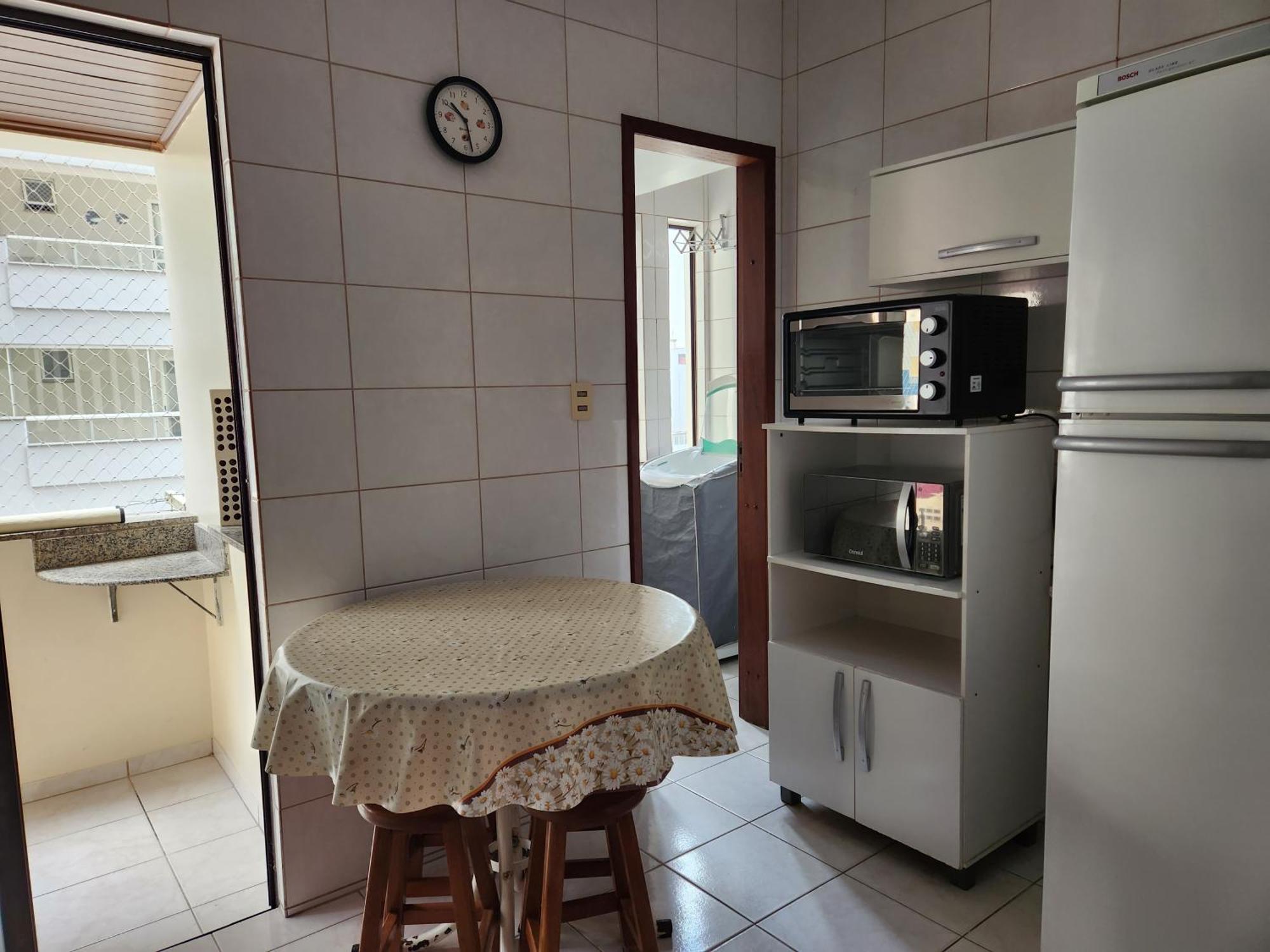 2 Quartos A 200Mts Praia Central, Garagem, Churrasqueira, Wi-Fi 90 Mbps, Pet Friendly Balneario Camboriu Bilik gambar