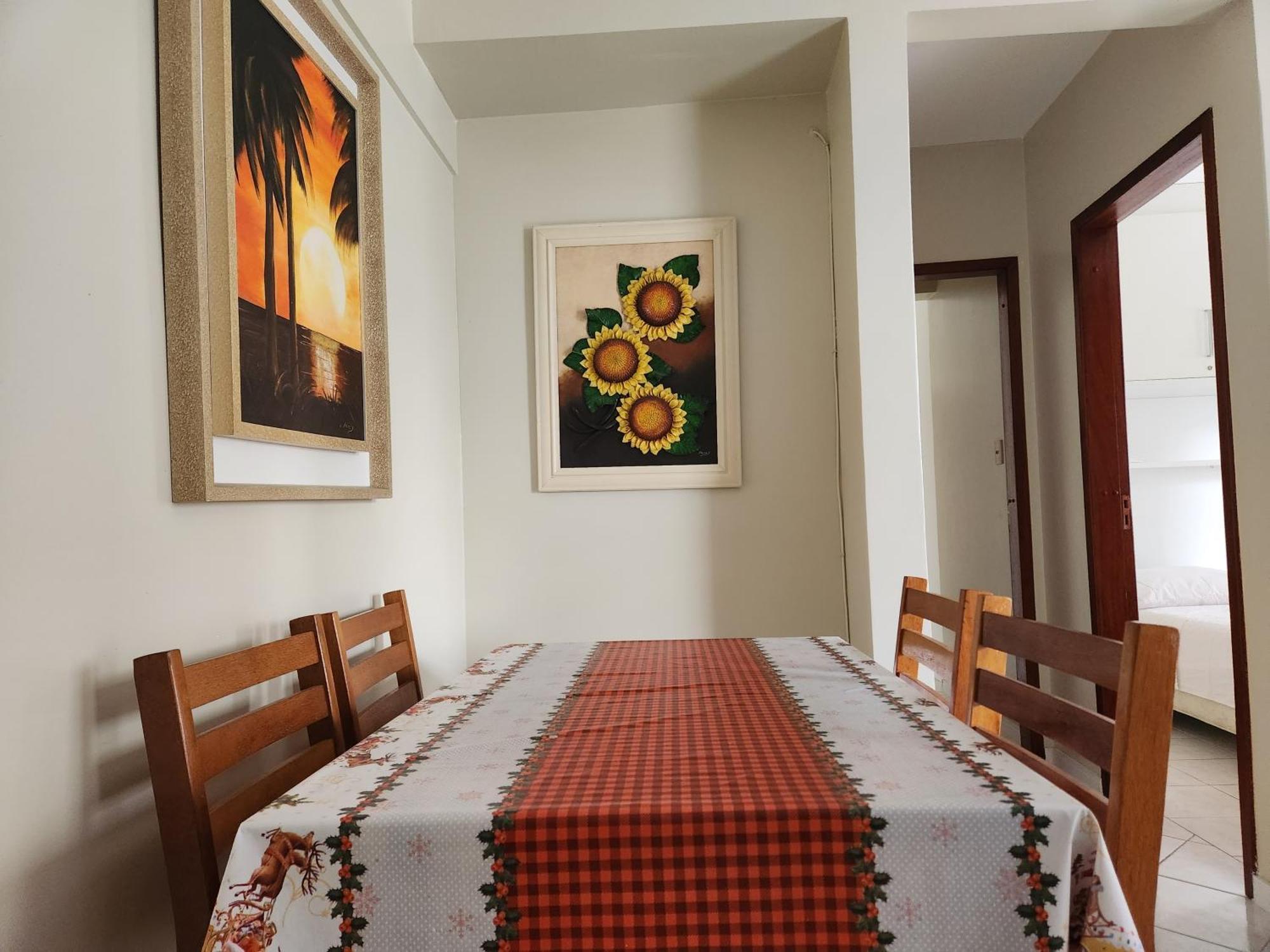 2 Quartos A 200Mts Praia Central, Garagem, Churrasqueira, Wi-Fi 90 Mbps, Pet Friendly Balneario Camboriu Bilik gambar