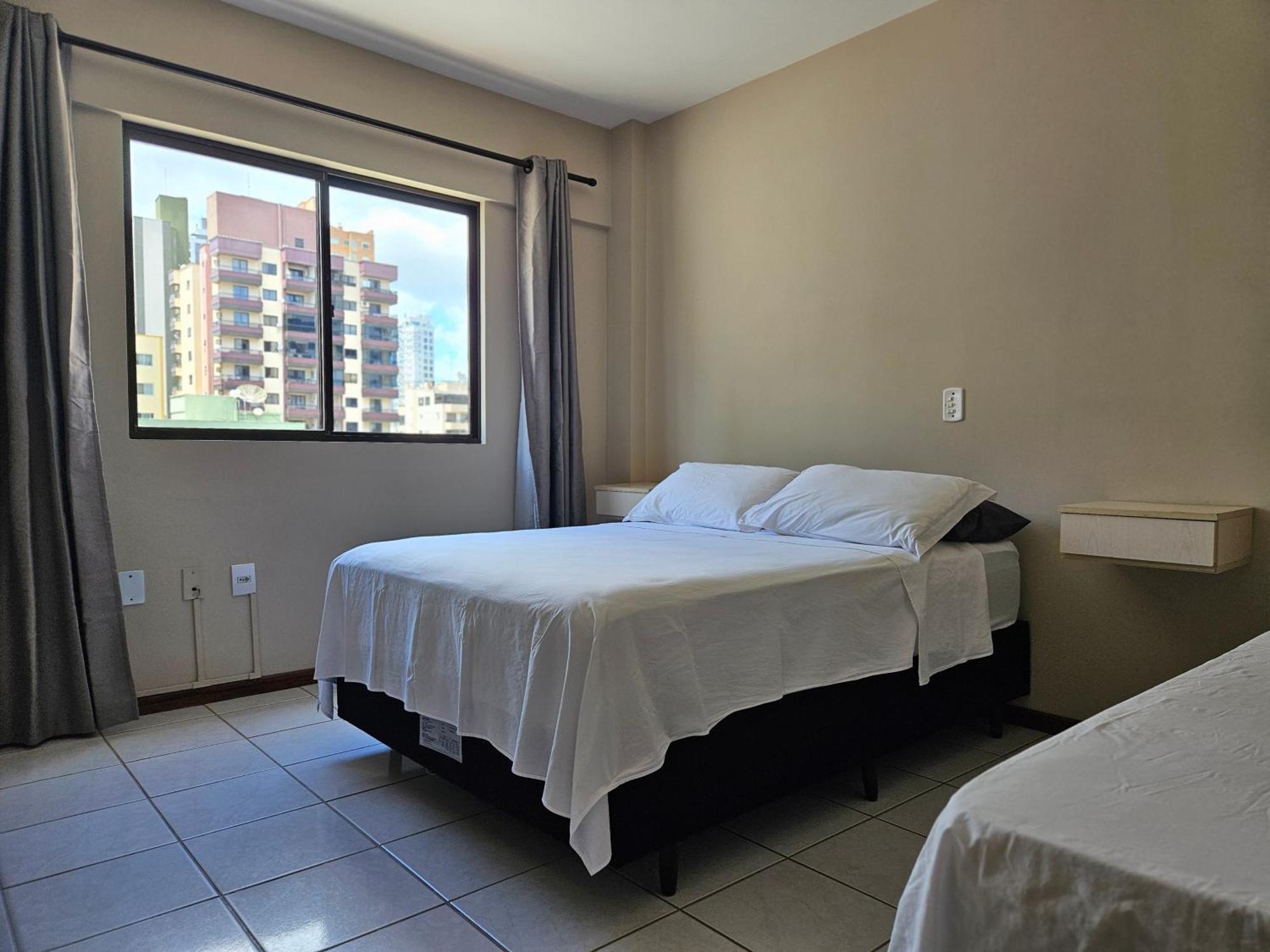 2 Quartos A 200Mts Praia Central, Garagem, Churrasqueira, Wi-Fi 90 Mbps, Pet Friendly Balneario Camboriu Luaran gambar